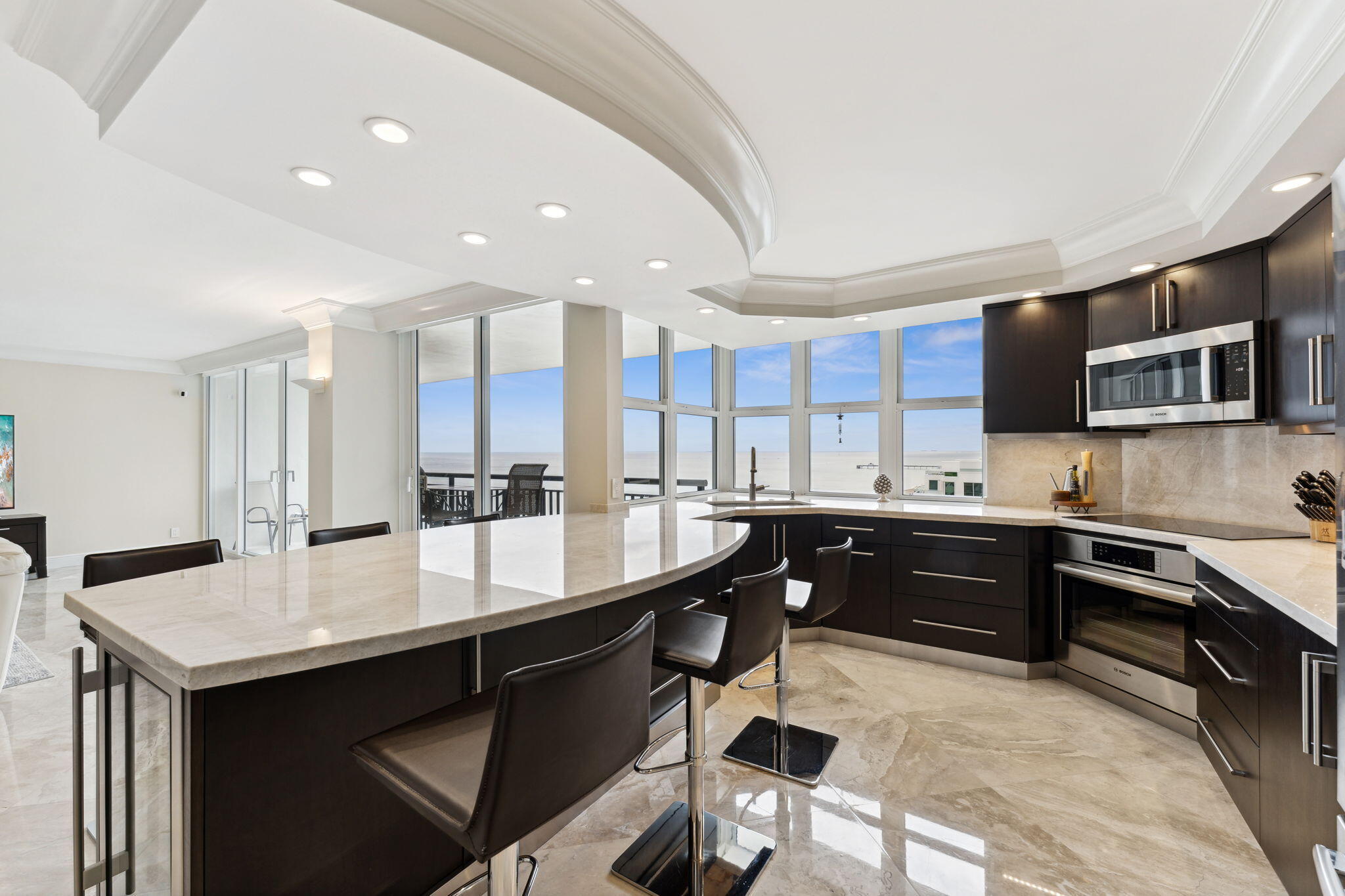 2000 S Ocean Boulevard 16-H