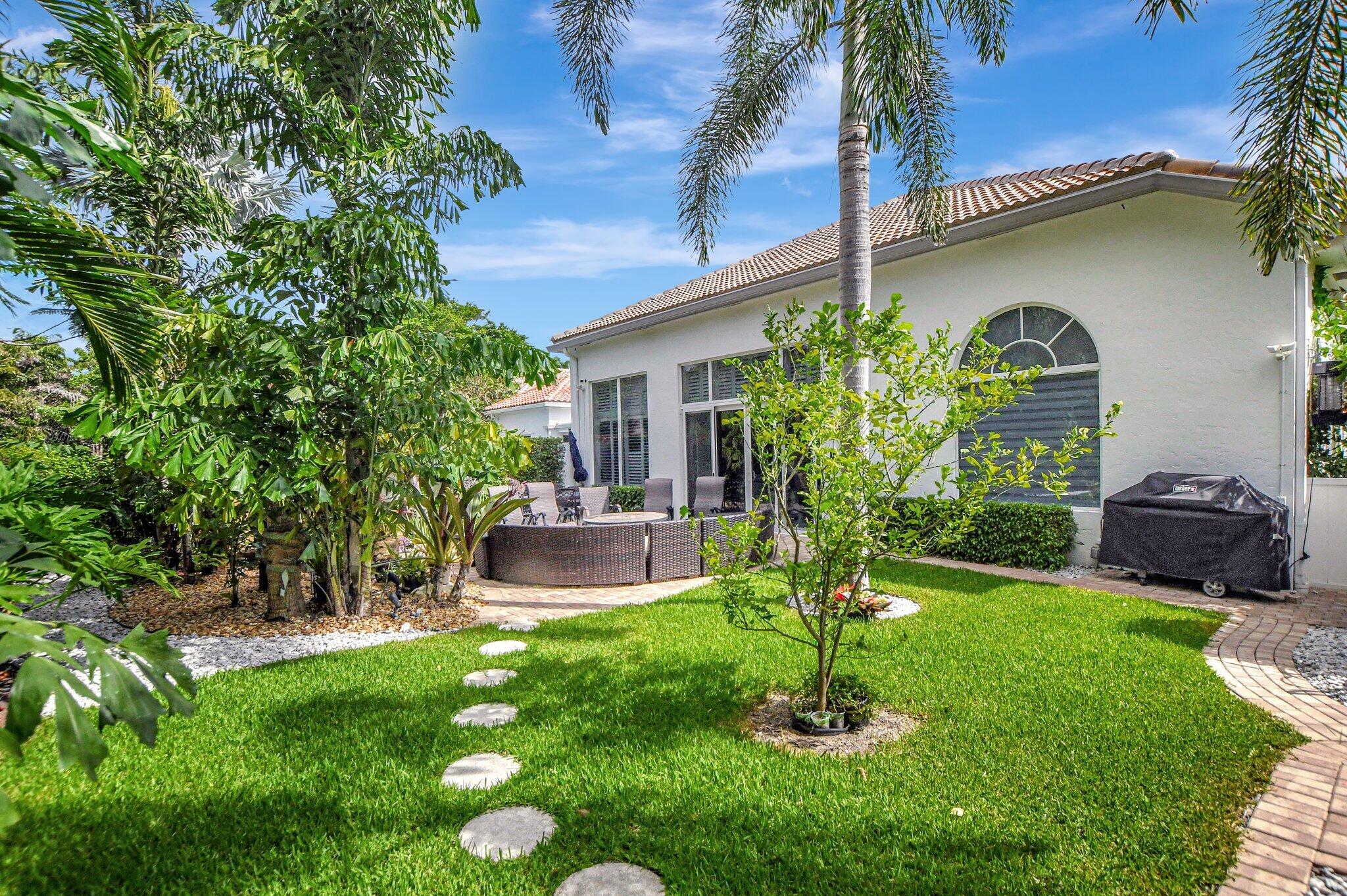5141 NW 24th Way