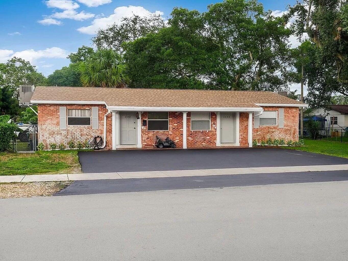 4350 SW 62nd Avenue 1