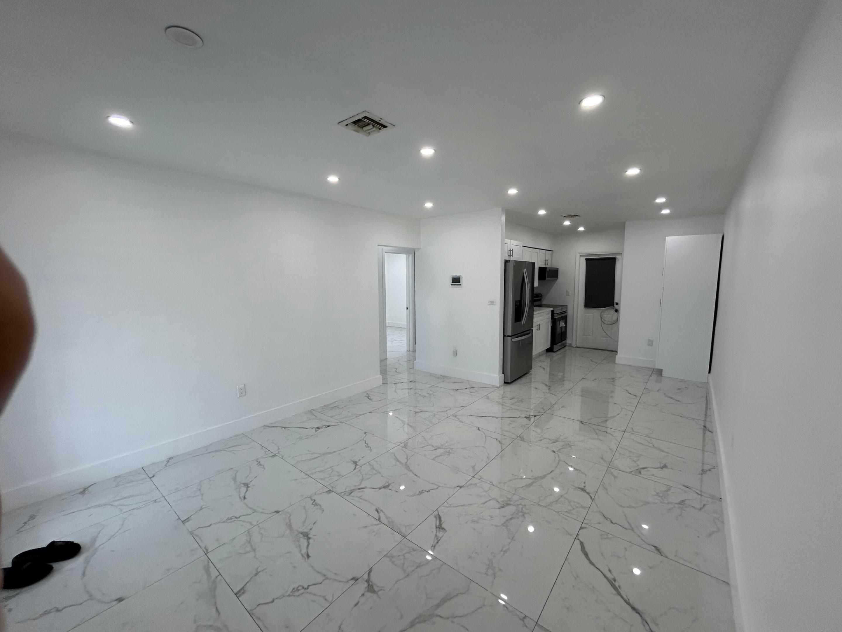 4350 SW 62nd Avenue 1