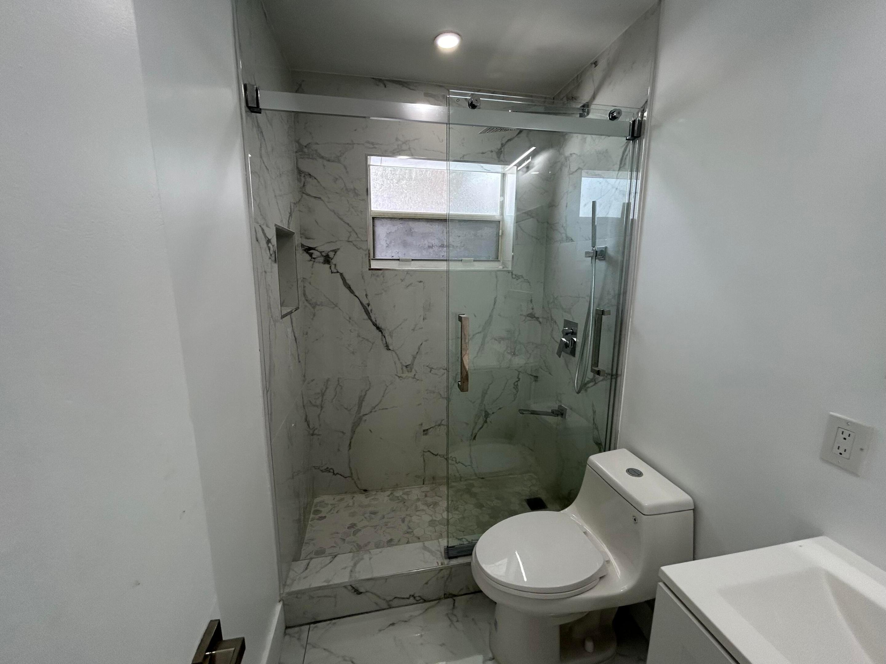 4350 SW 62nd Avenue 1