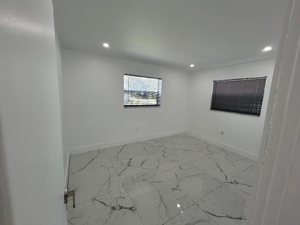 4350 SW 62nd Avenue 1