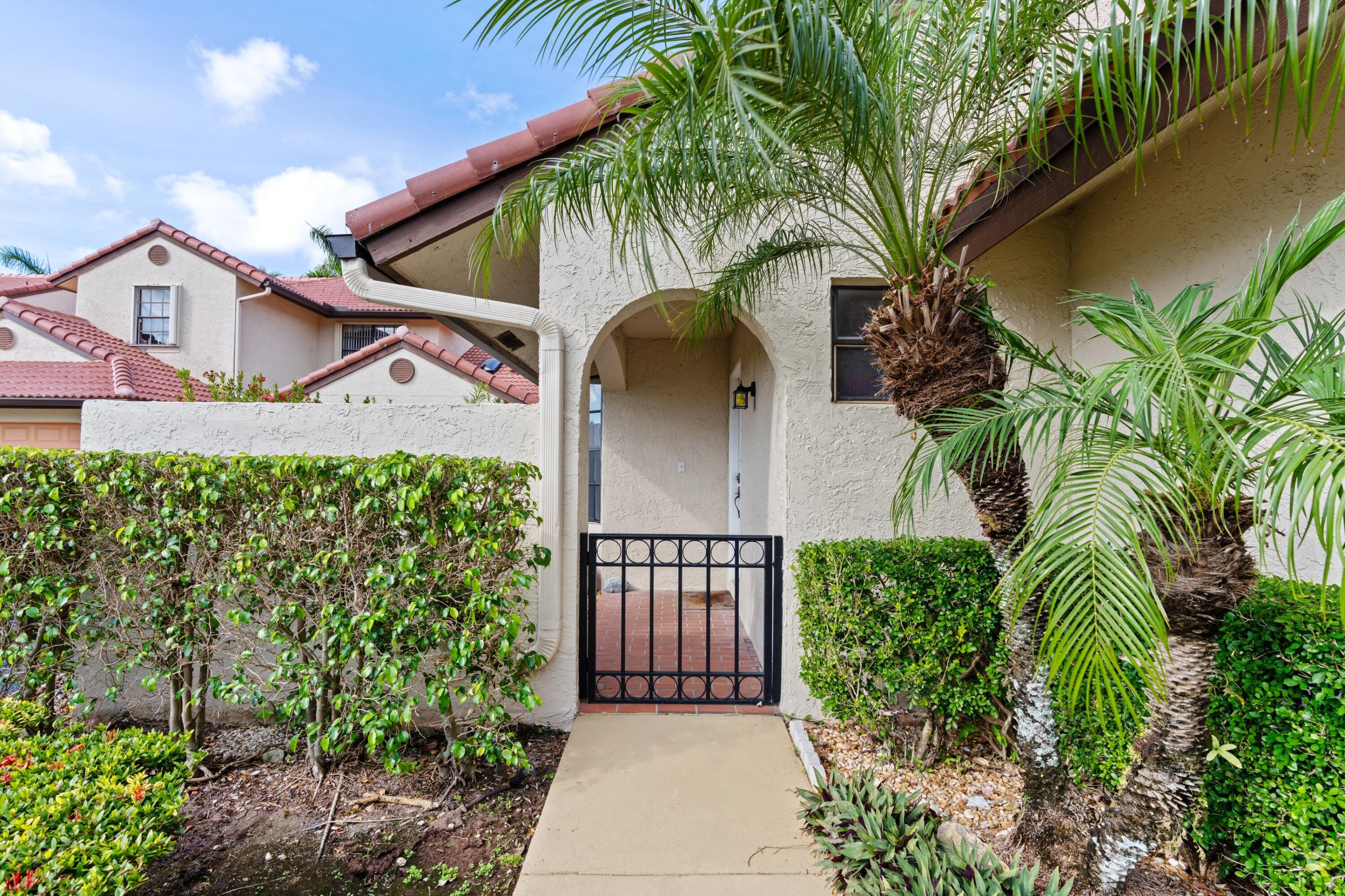 5957 Parkwalk Drive