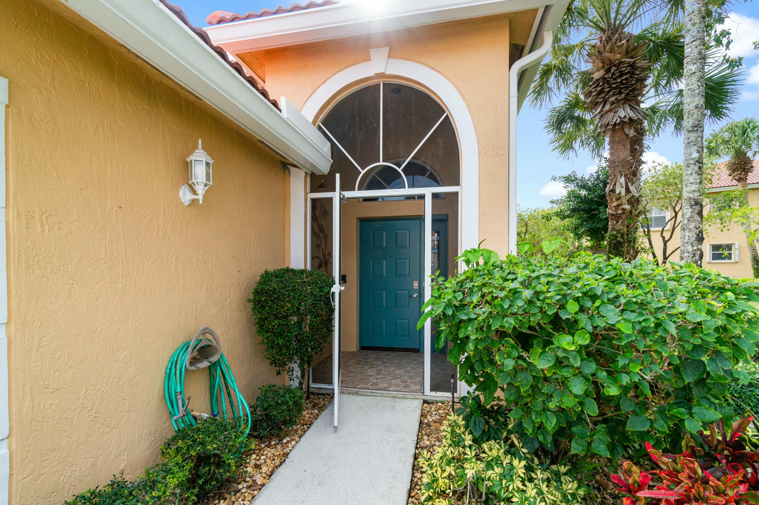 12447 Crystal Pointe Drive 202