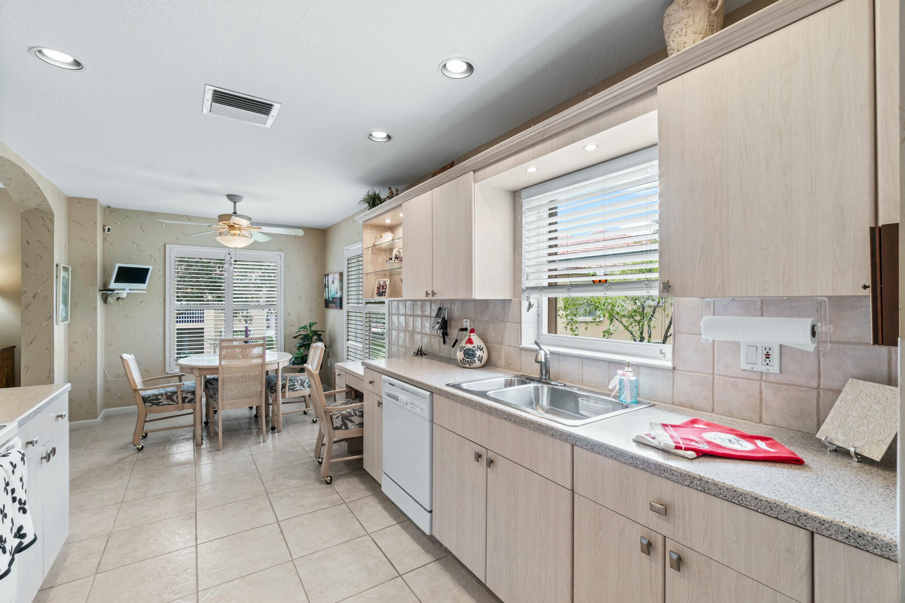 12447 Crystal Pointe Drive 202