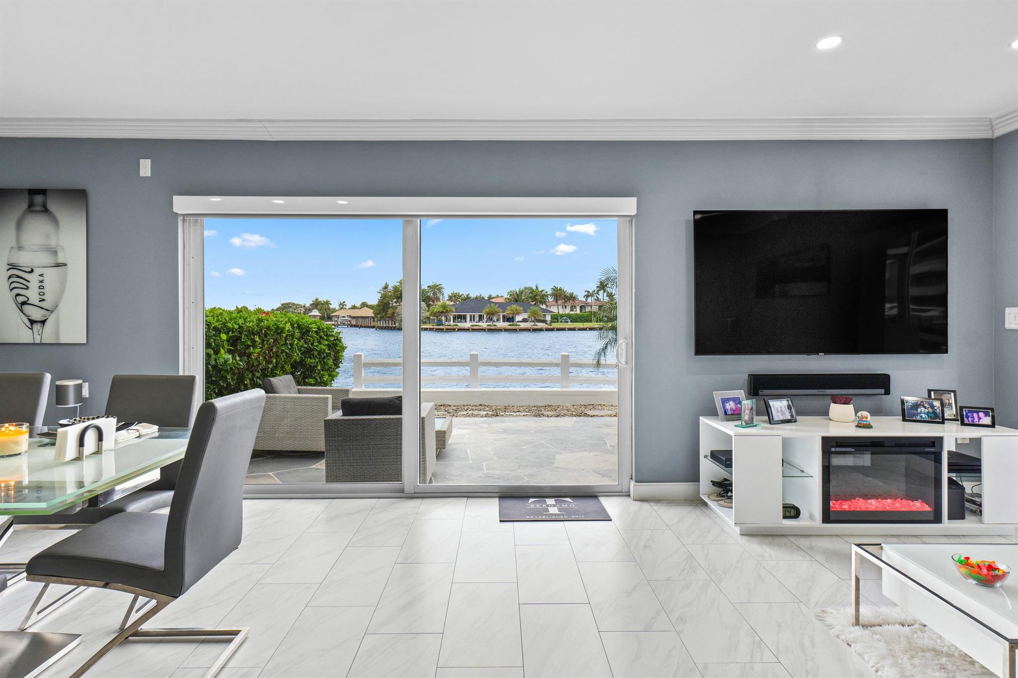 3209 S Ocean Drive 1-G