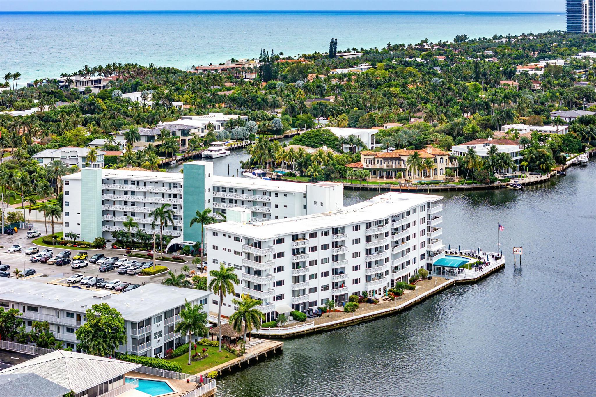 3209 S Ocean Drive 1-G