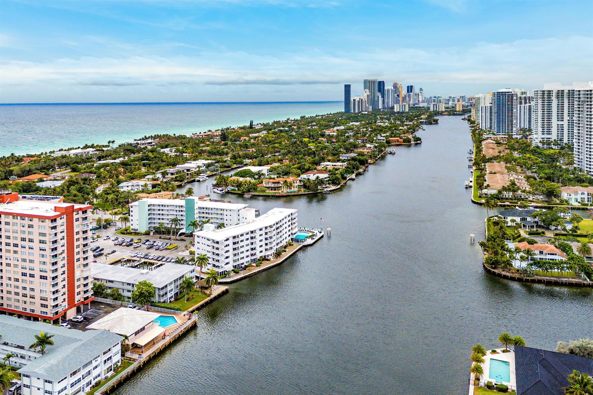 3209 S Ocean Drive 1-G