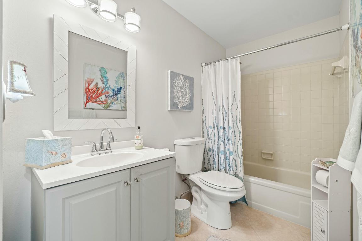 779 NW 30th Avenue D