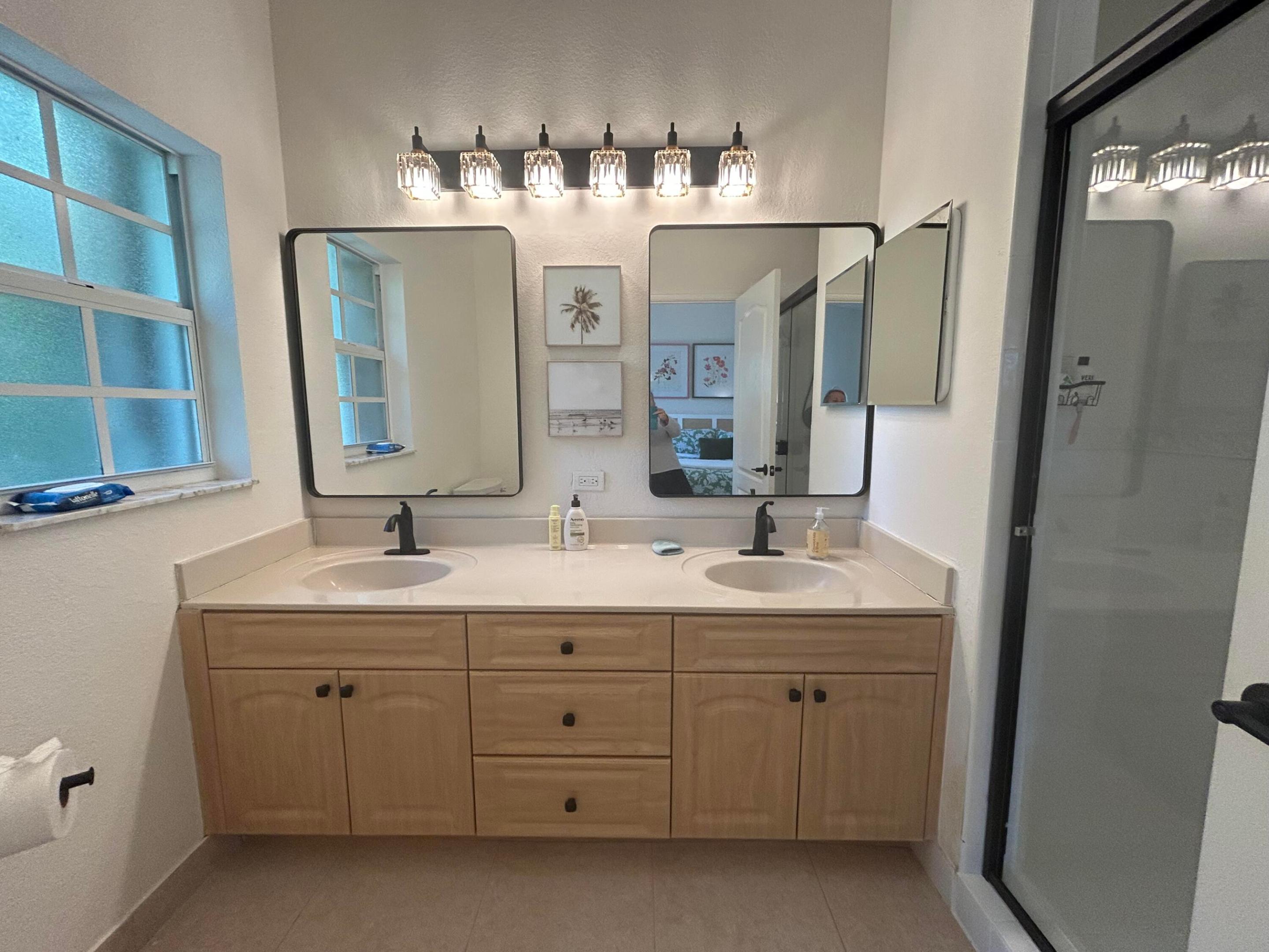 12768 Westhampton Circle