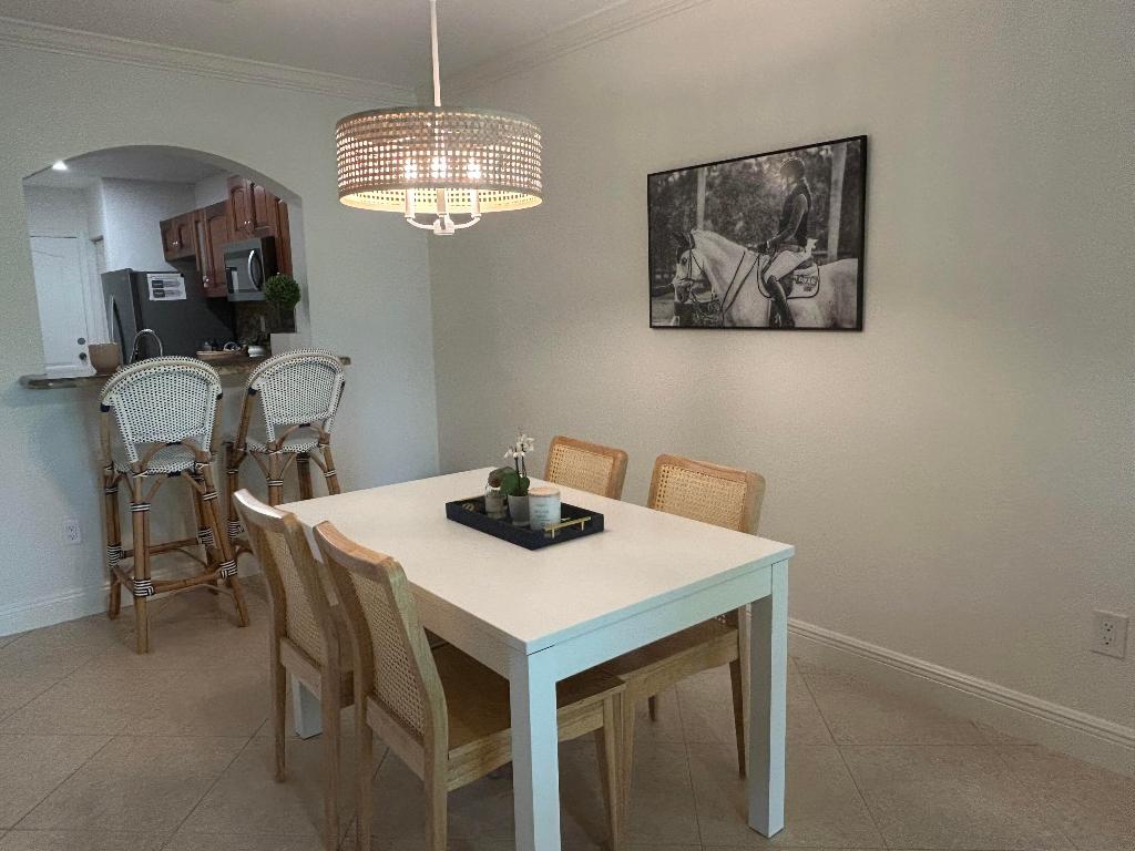 12768 Westhampton Circle