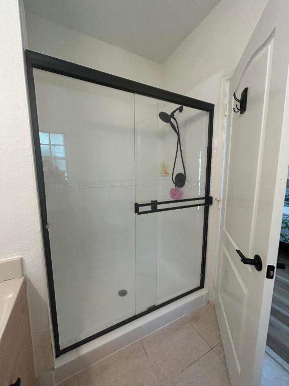 12768 Westhampton Circle