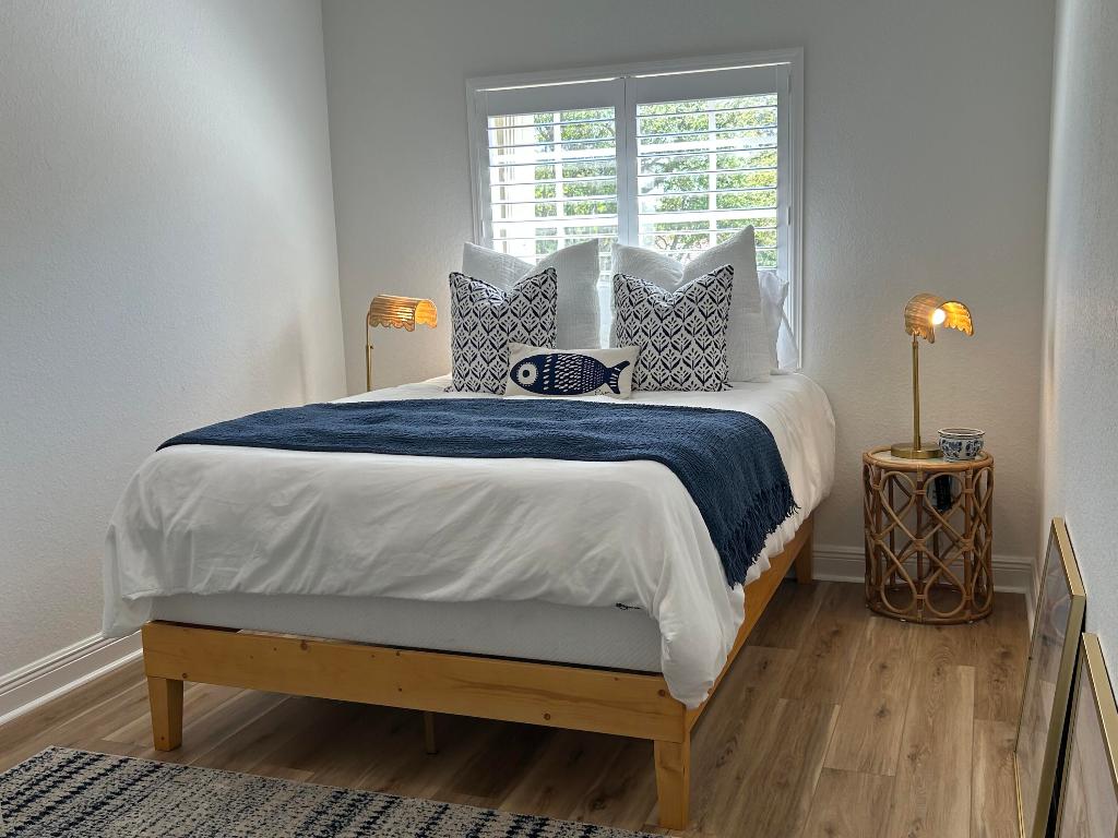 12768 Westhampton Circle