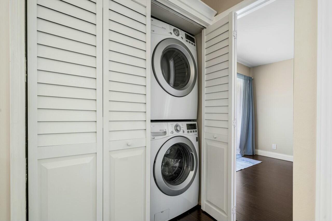 905 NW 29th Avenue D