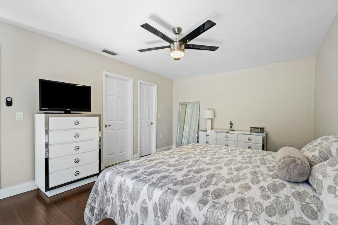 905 NW 29th Avenue D