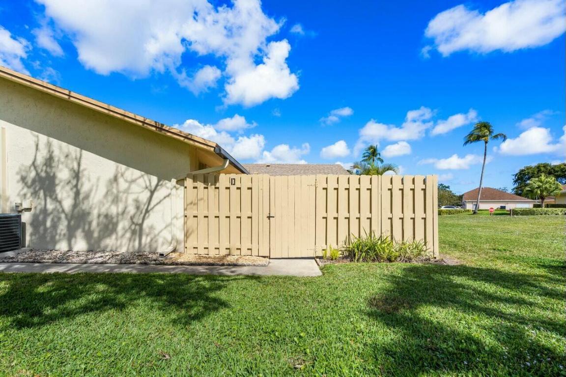 905 NW 29th Avenue D