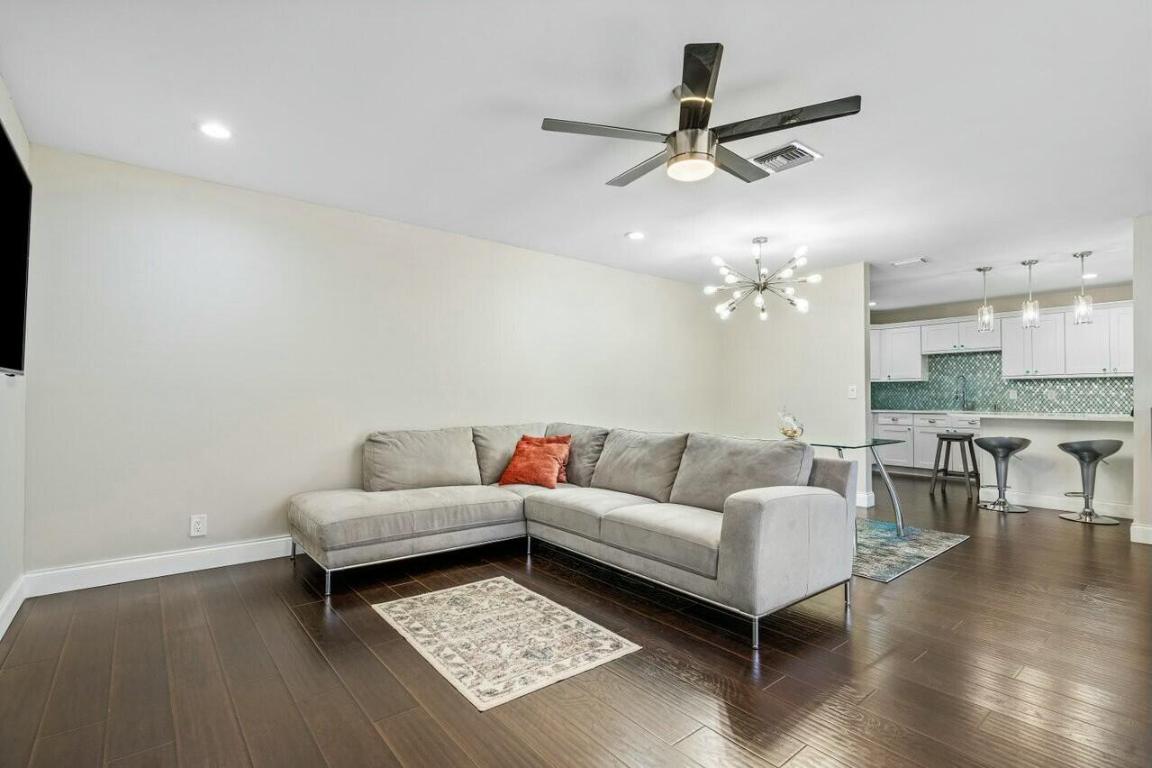 905 NW 29th Avenue D