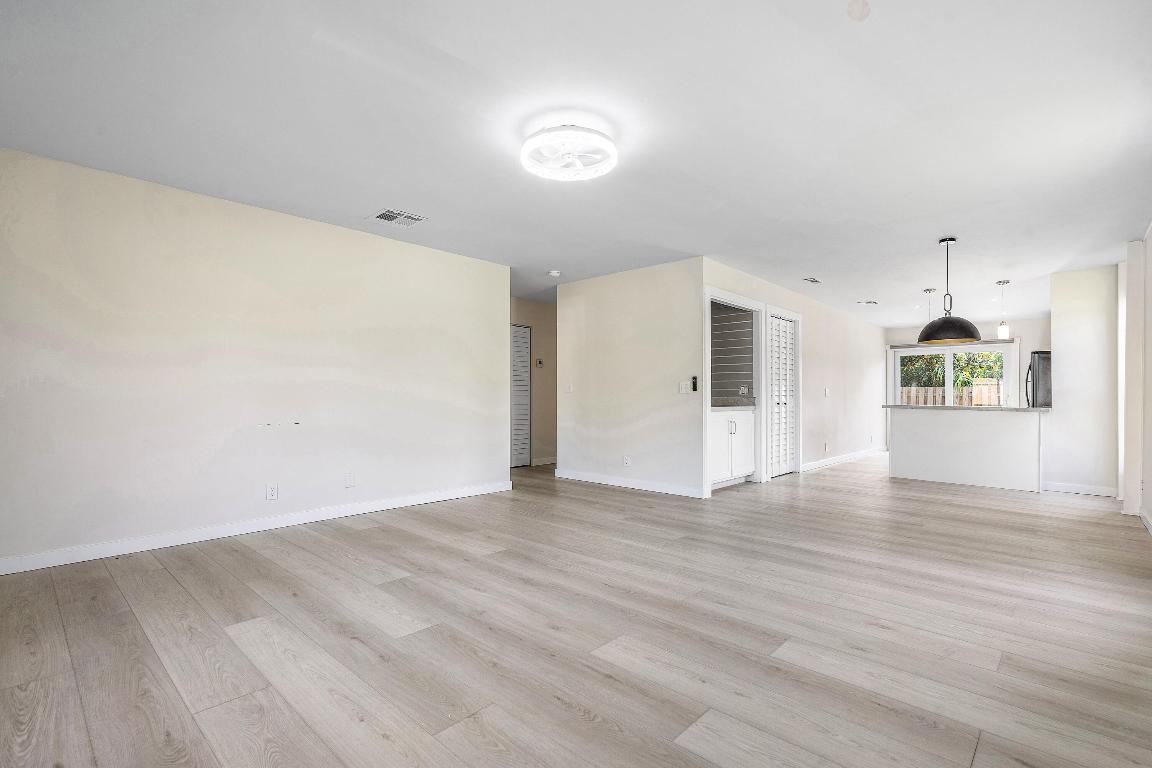 4627 Orleans Court D