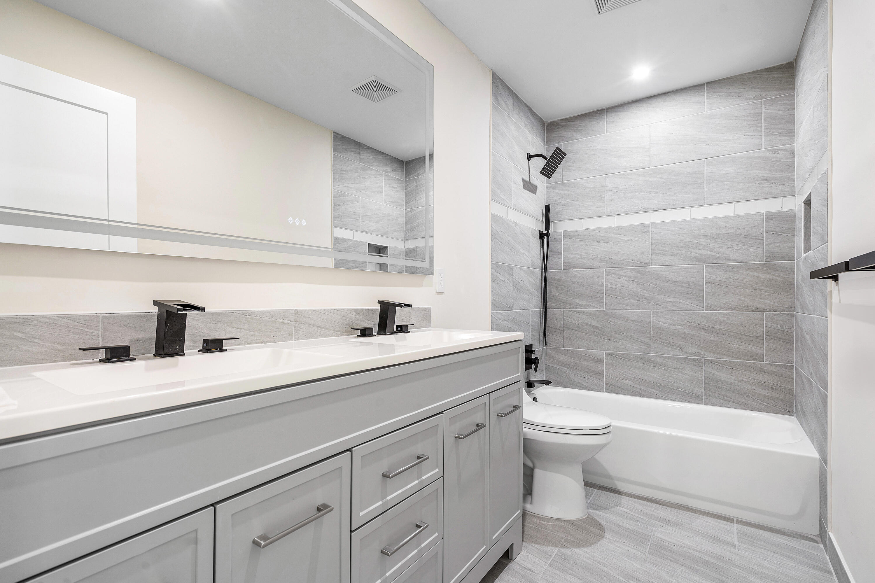 4627 Orleans Court D