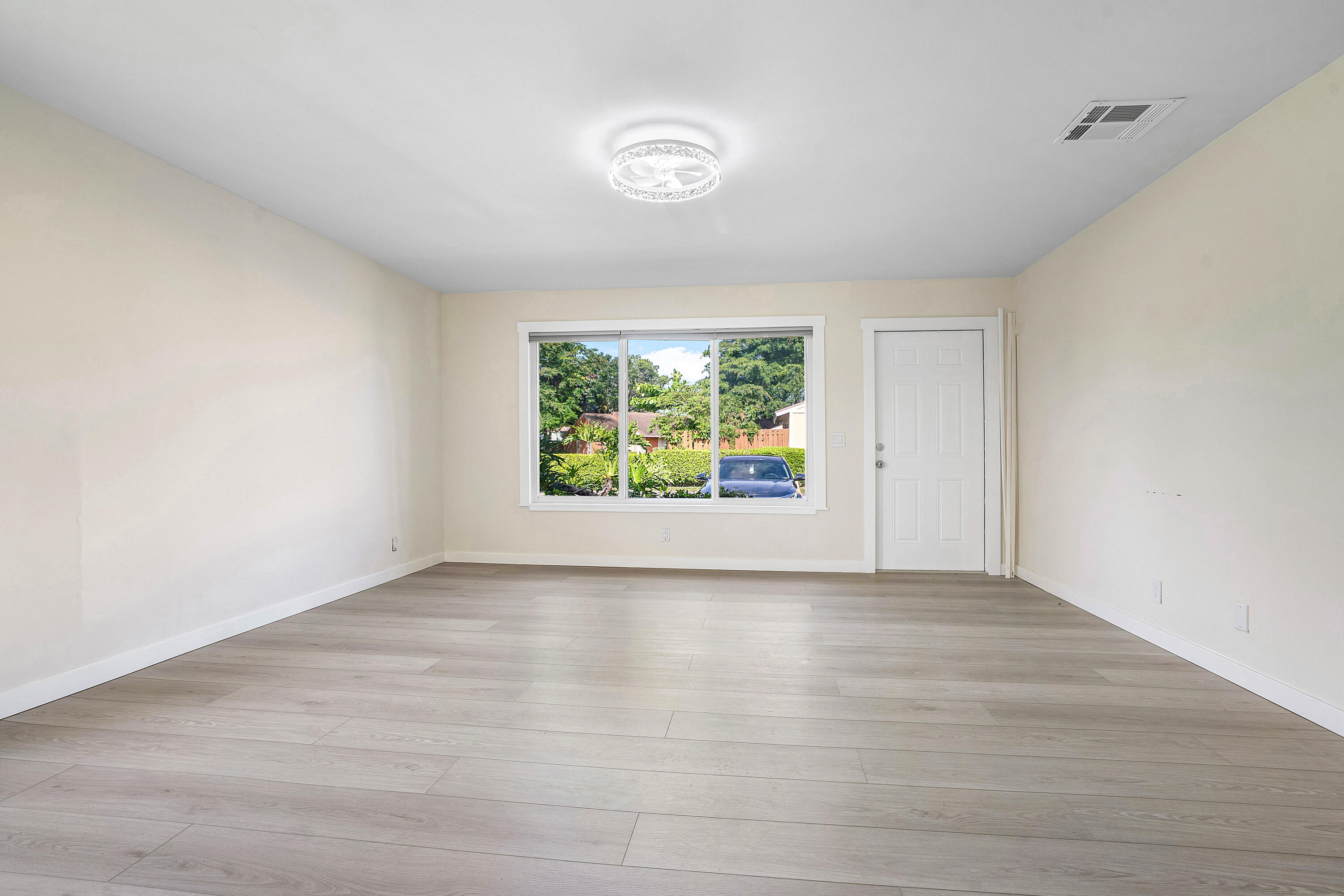 4627 Orleans Court D