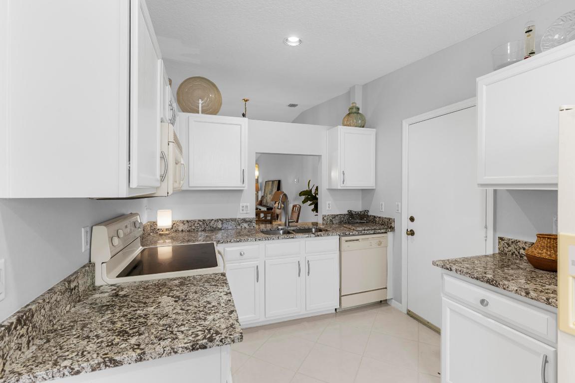 11736 Bay Breeze Court