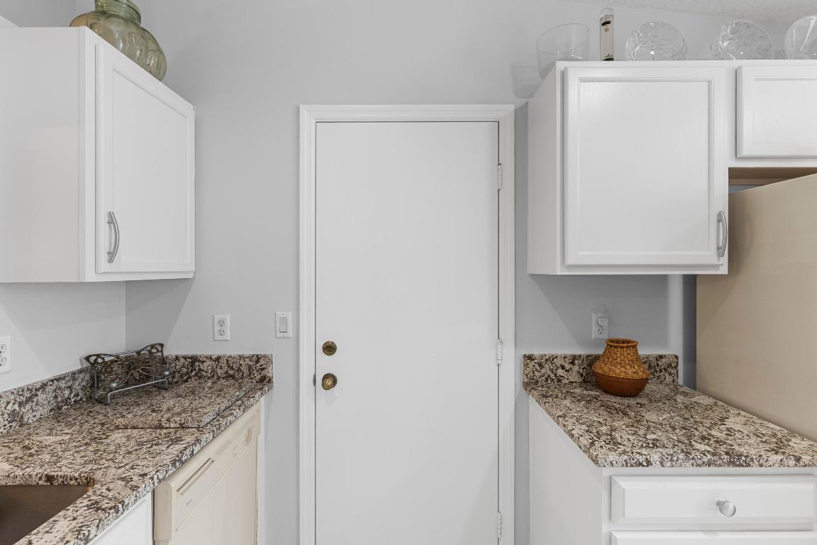 11736 Bay Breeze Court