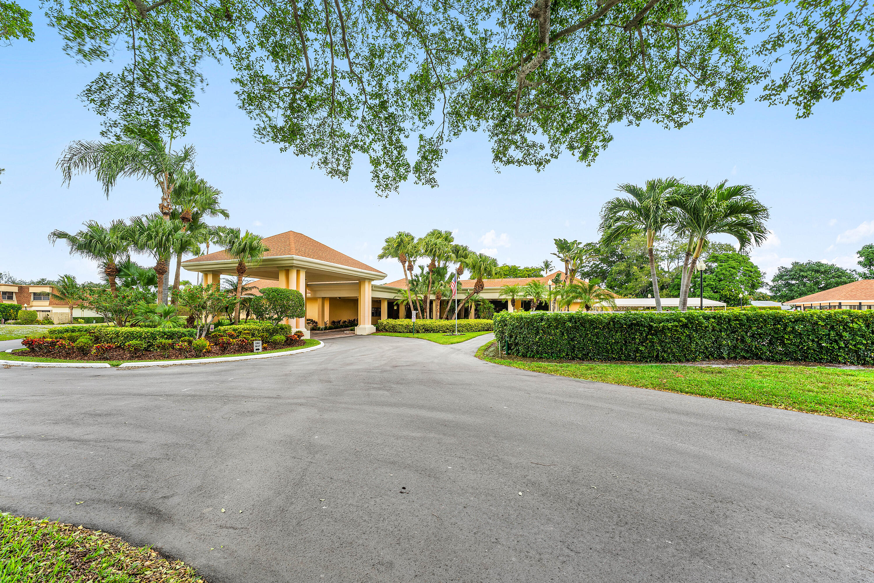 1370 NW 28th Avenue
