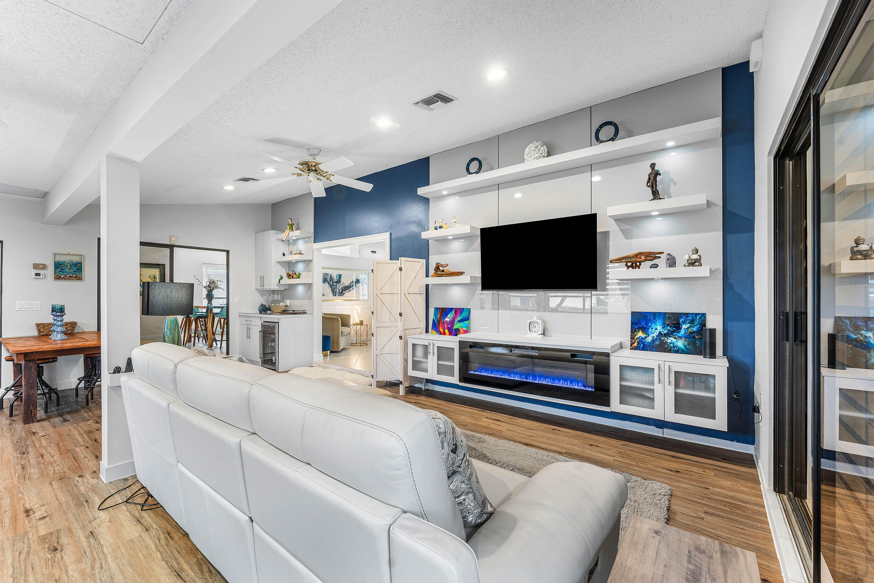 1370 NW 28th Avenue