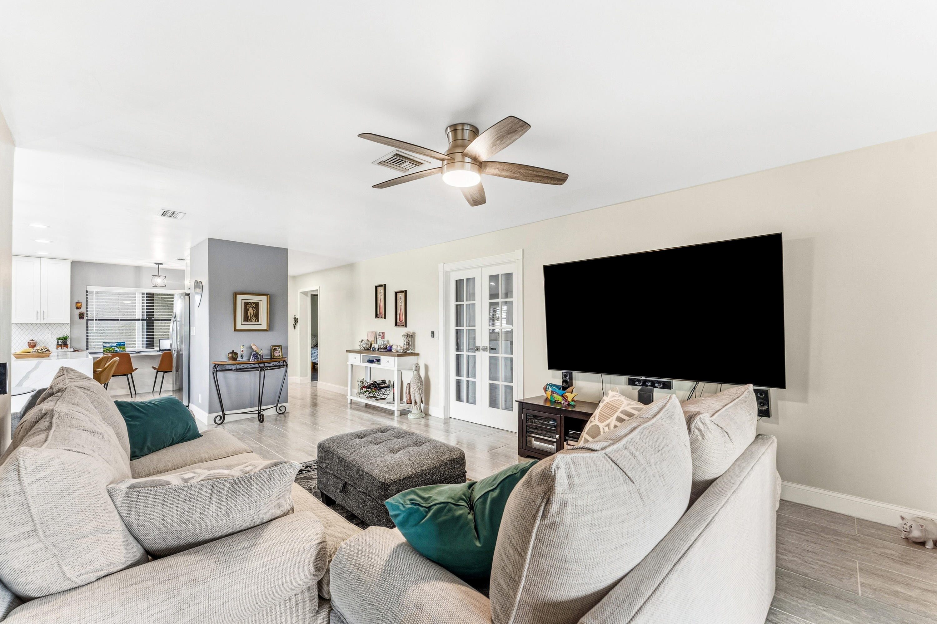 2601 NW 10th Street