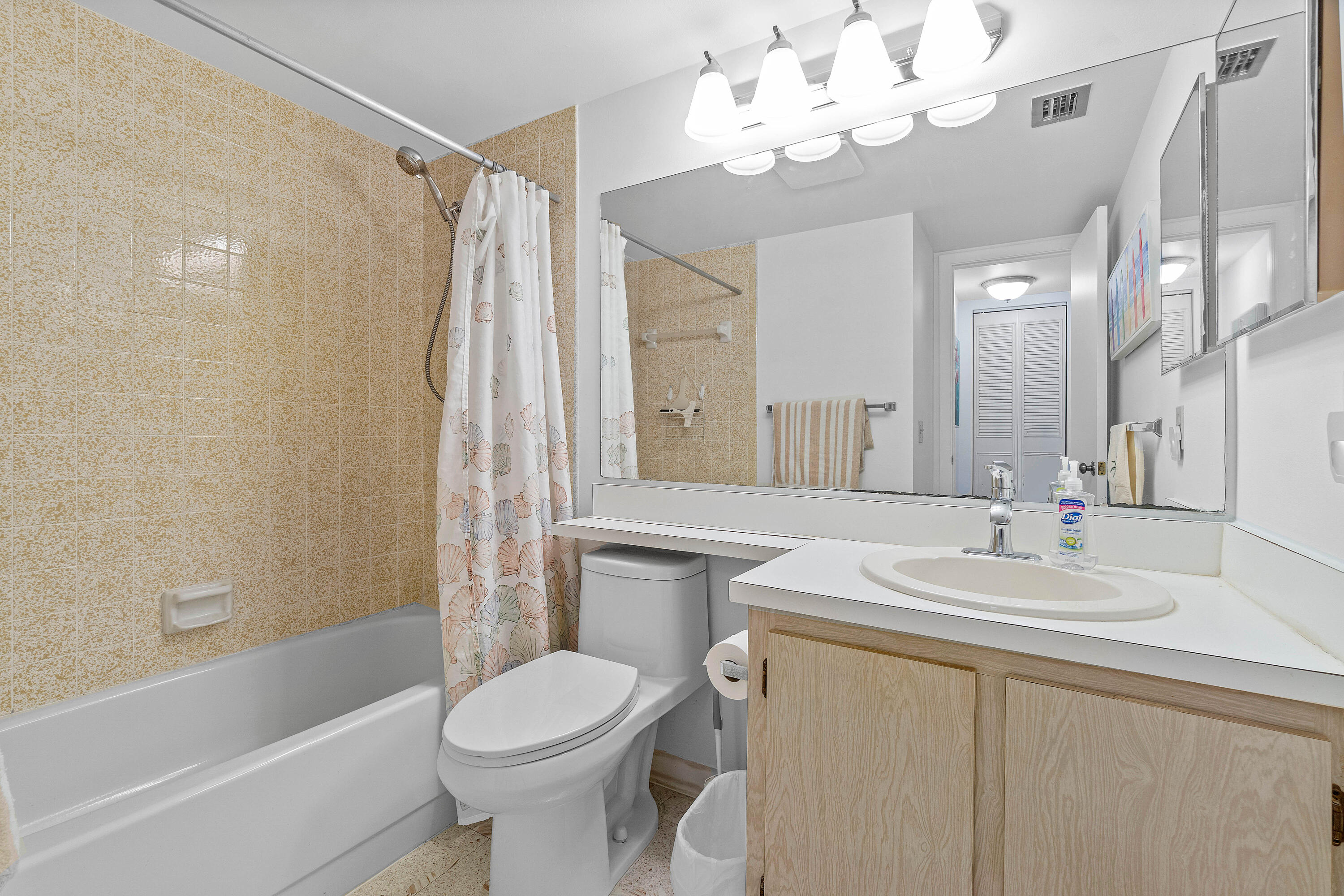 302 Knotty Pine Circle A-2