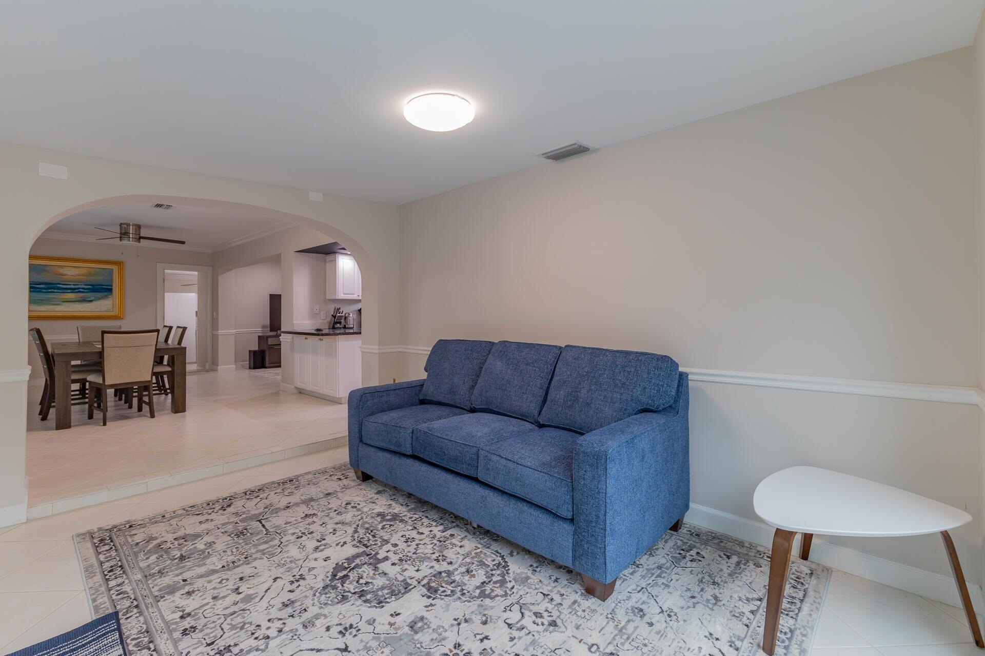 498 NE 47th Street