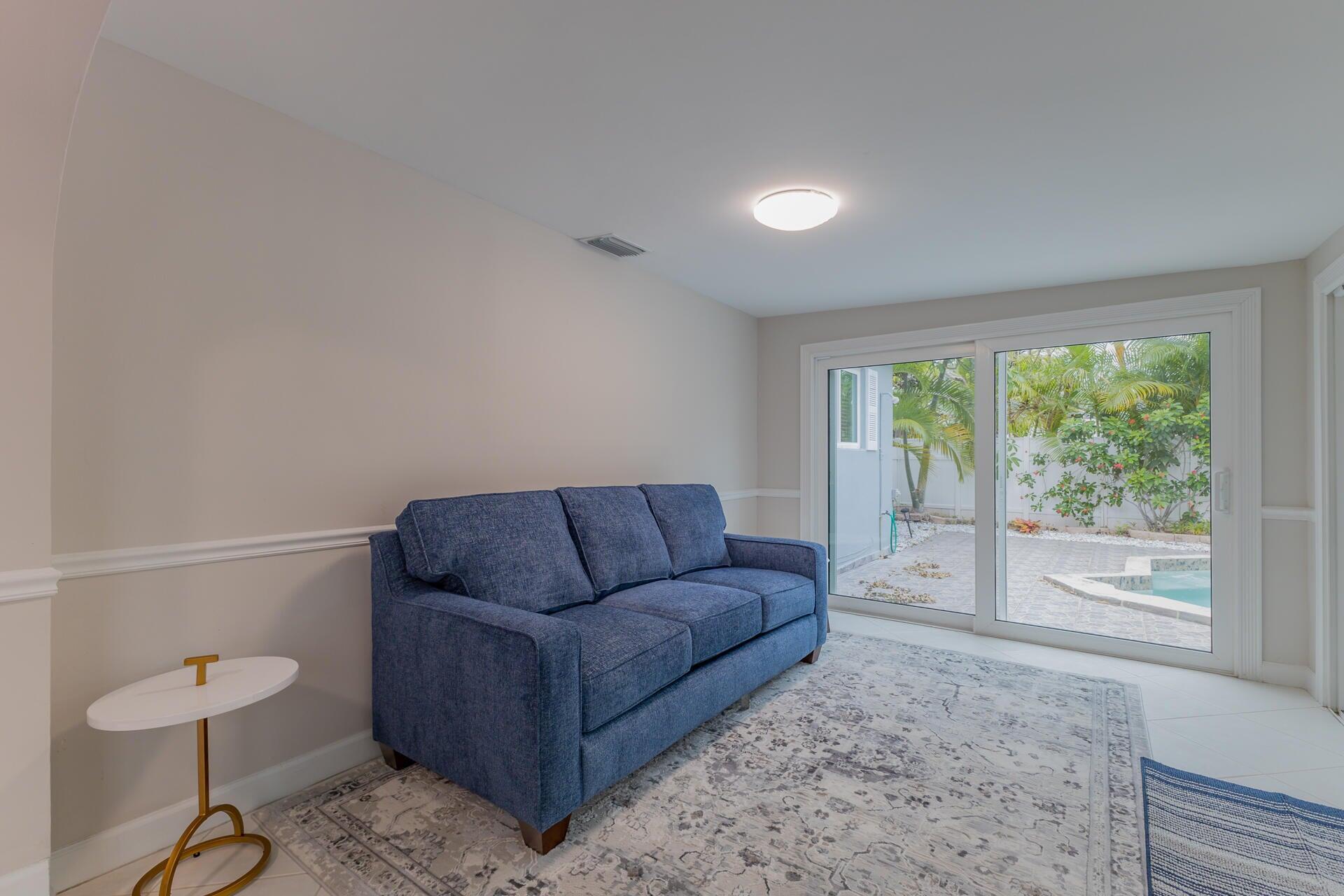 498 NE 47th Street