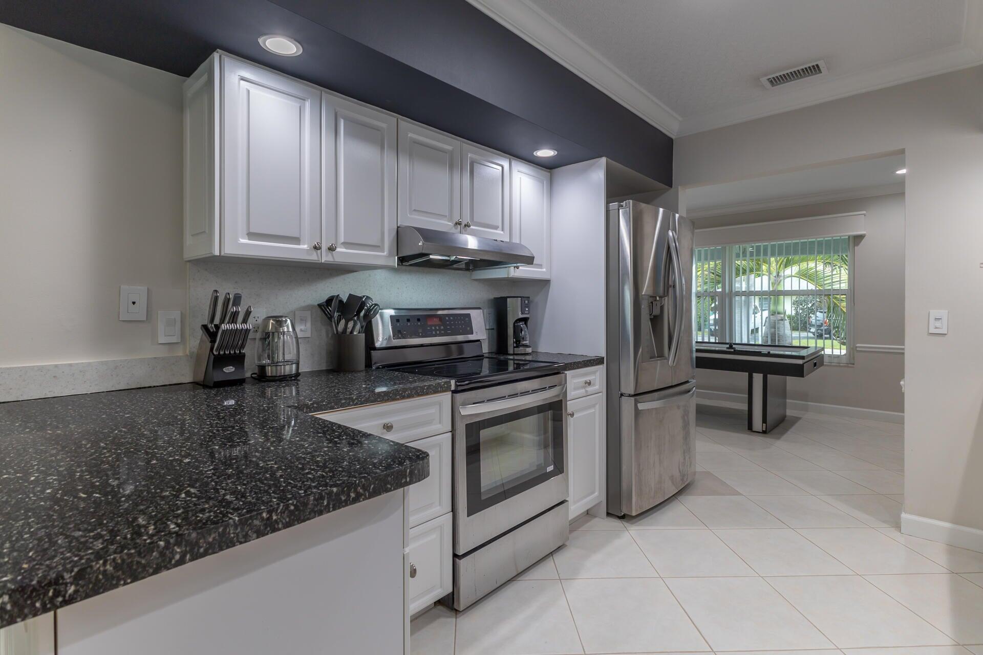 498 NE 47th Street