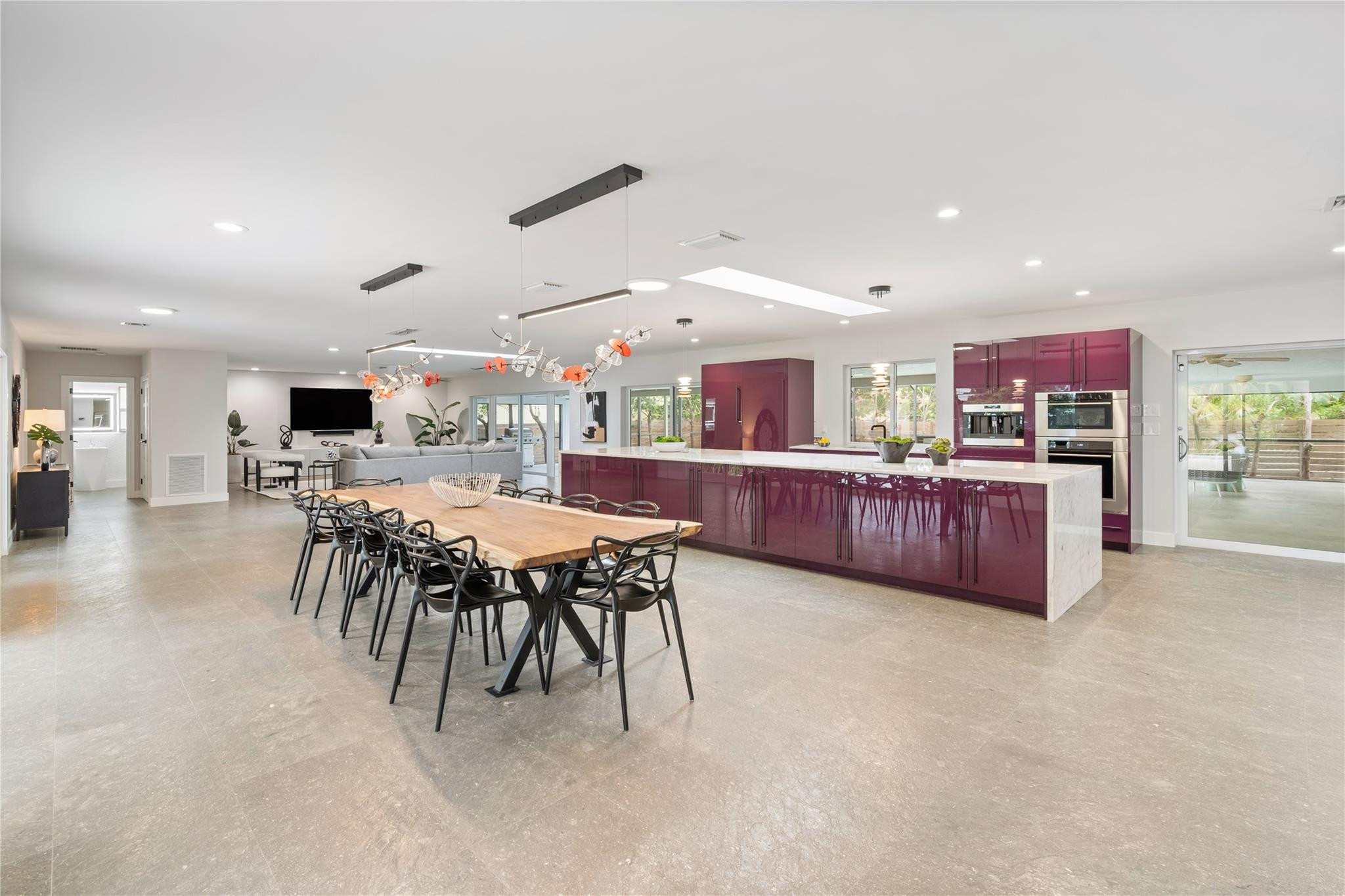 840 S Southlake Drive
