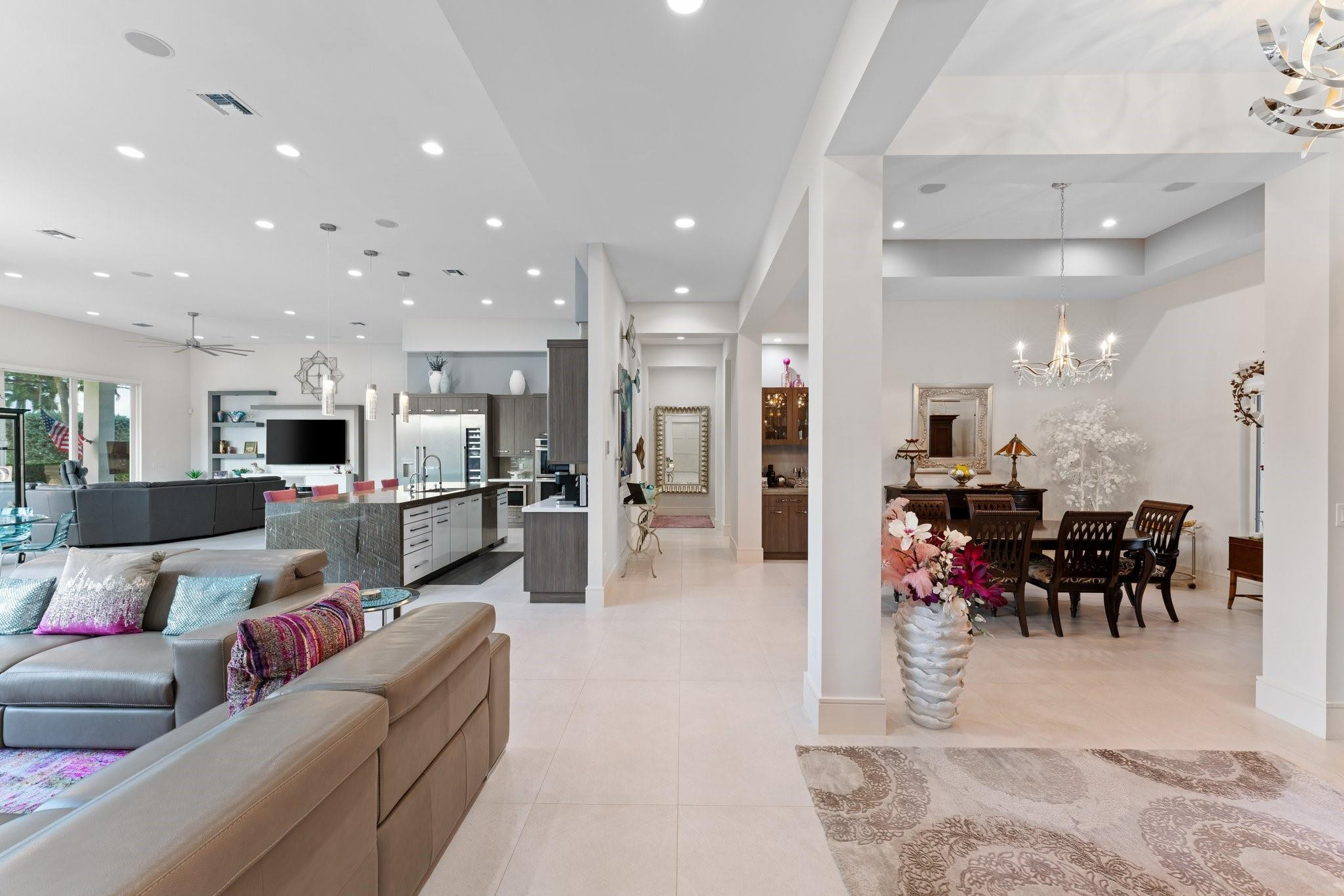 4689 Tree Fern Drive