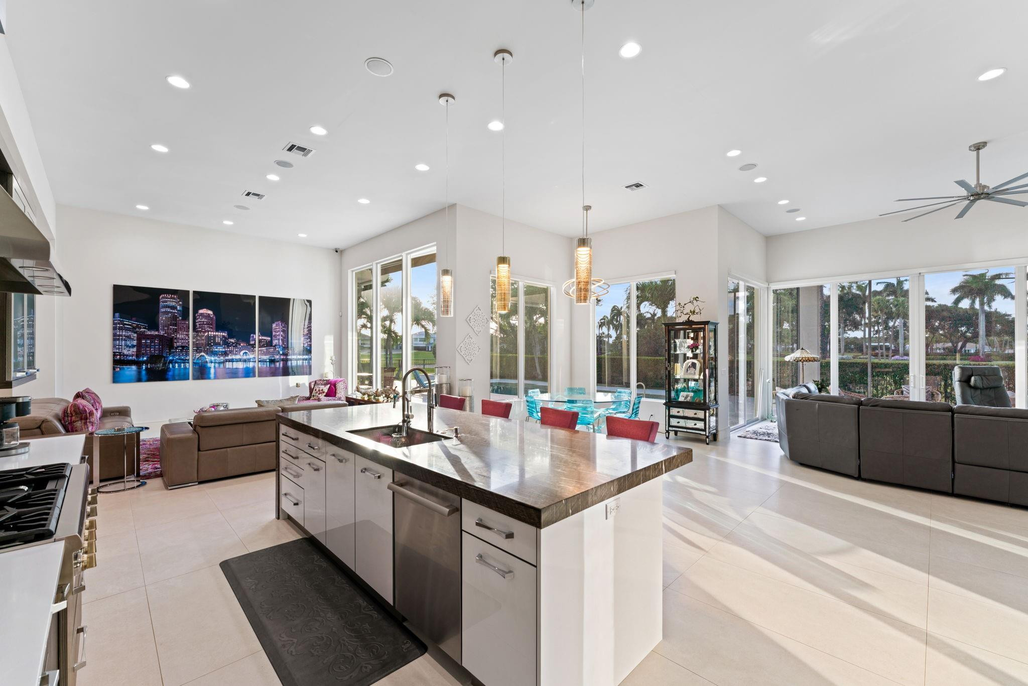 4689 Tree Fern Drive