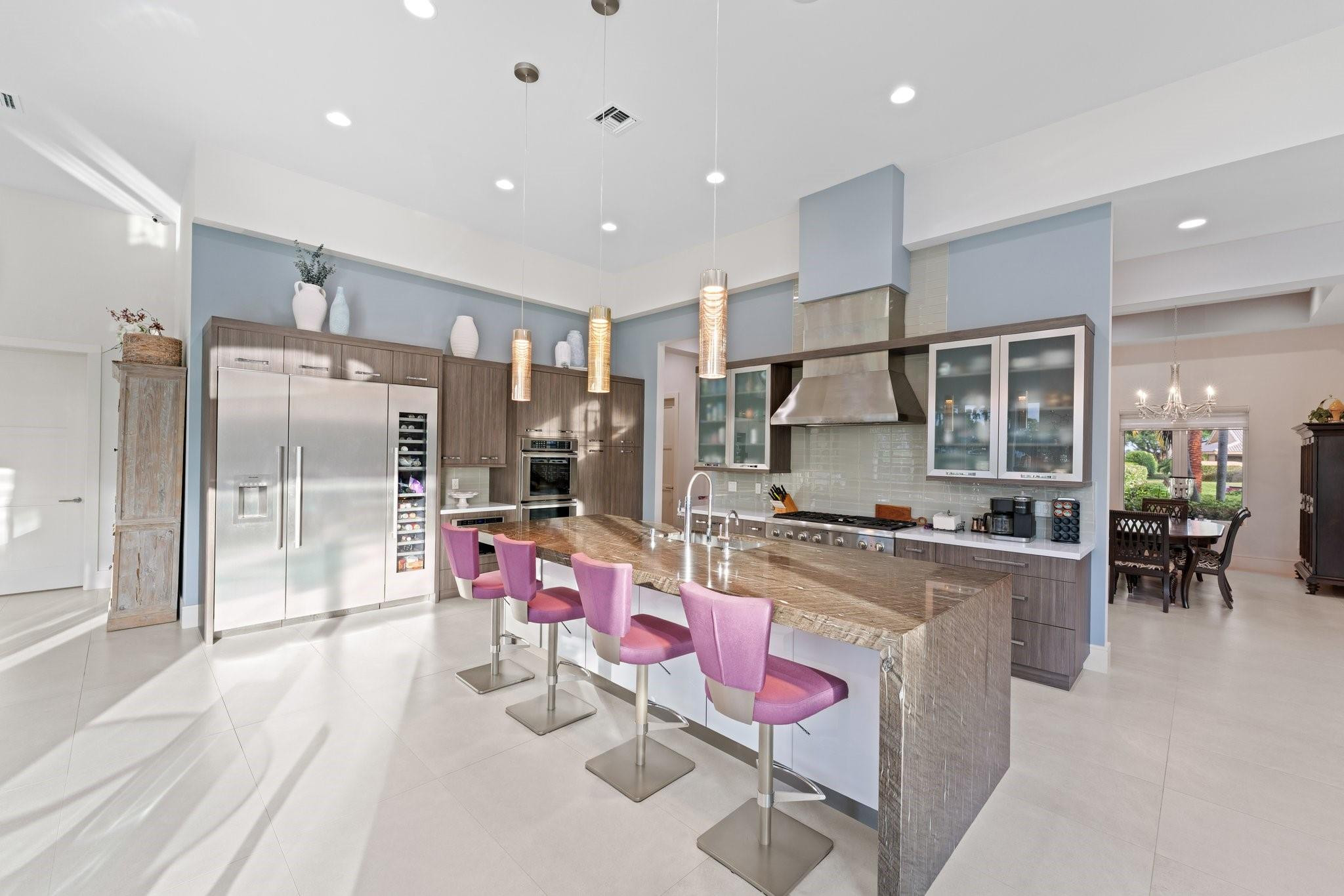 4689 Tree Fern Drive