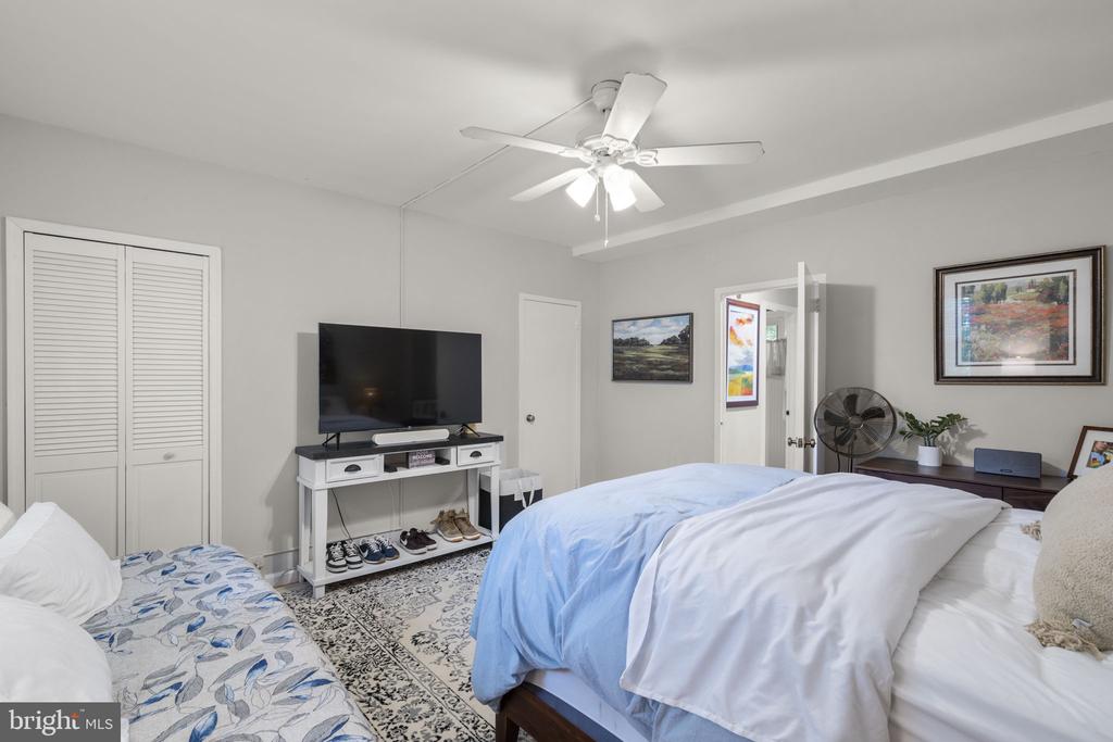 3408 MARTHA CUSTIS DRIVE