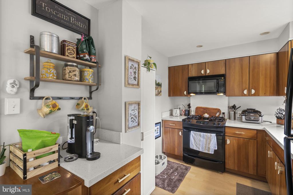 3408 MARTHA CUSTIS DRIVE