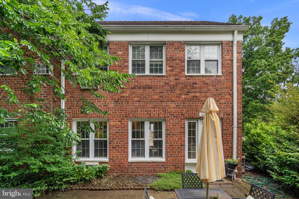 3408 MARTHA CUSTIS DRIVE