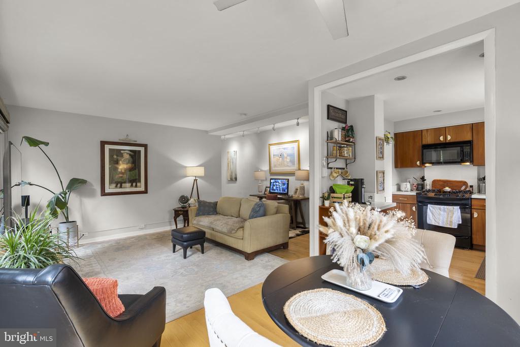 3408 MARTHA CUSTIS DRIVE