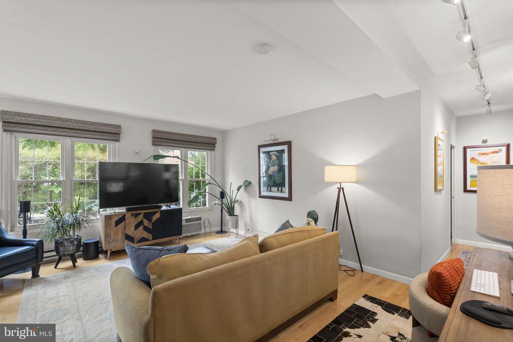 3408 MARTHA CUSTIS DRIVE