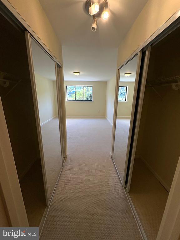 1659 PARKCREST CIRCLE 100