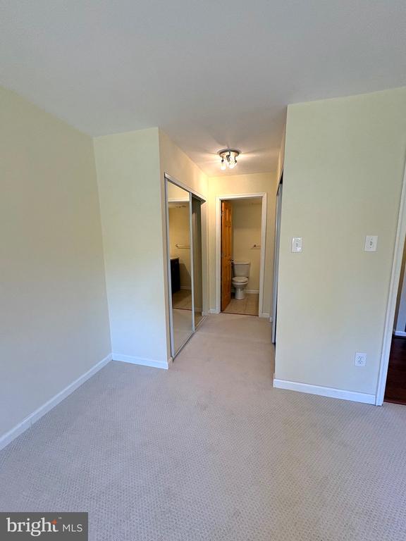 1659 PARKCREST CIRCLE 100