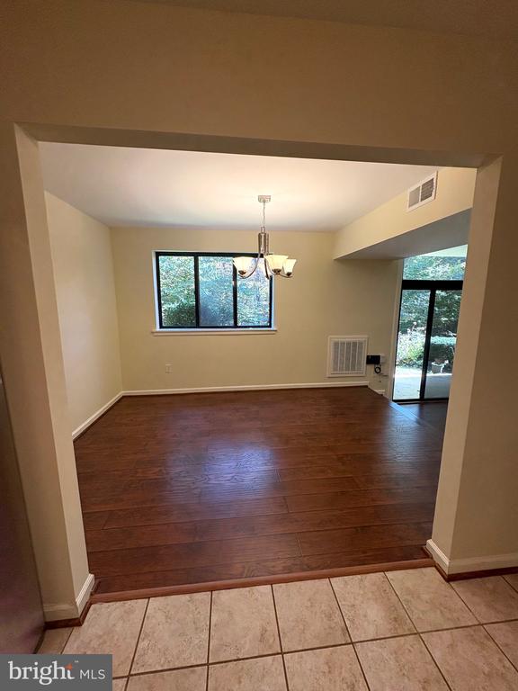 1659 PARKCREST CIRCLE 100