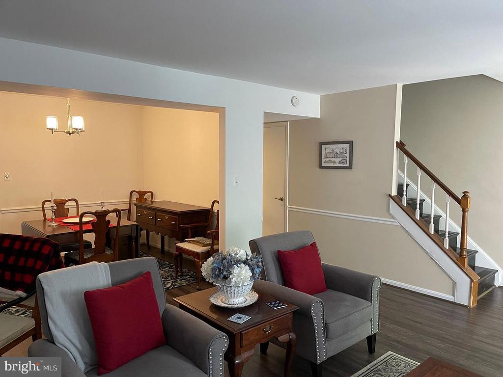 2182 GREENKEEPERS COURT
