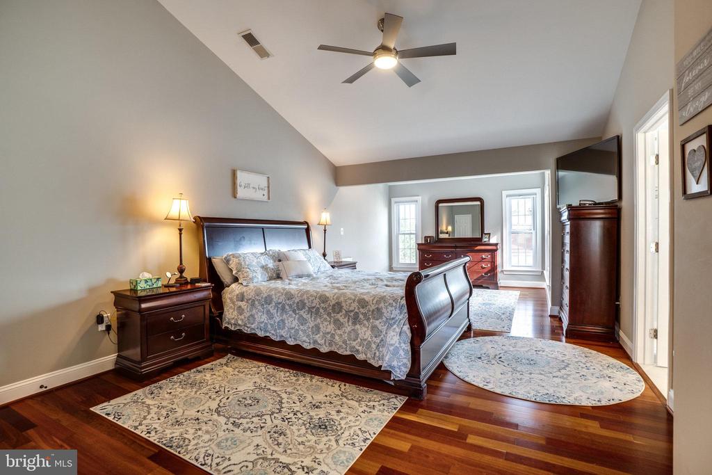 21292 VICTORIAS CROSS TERRACE
