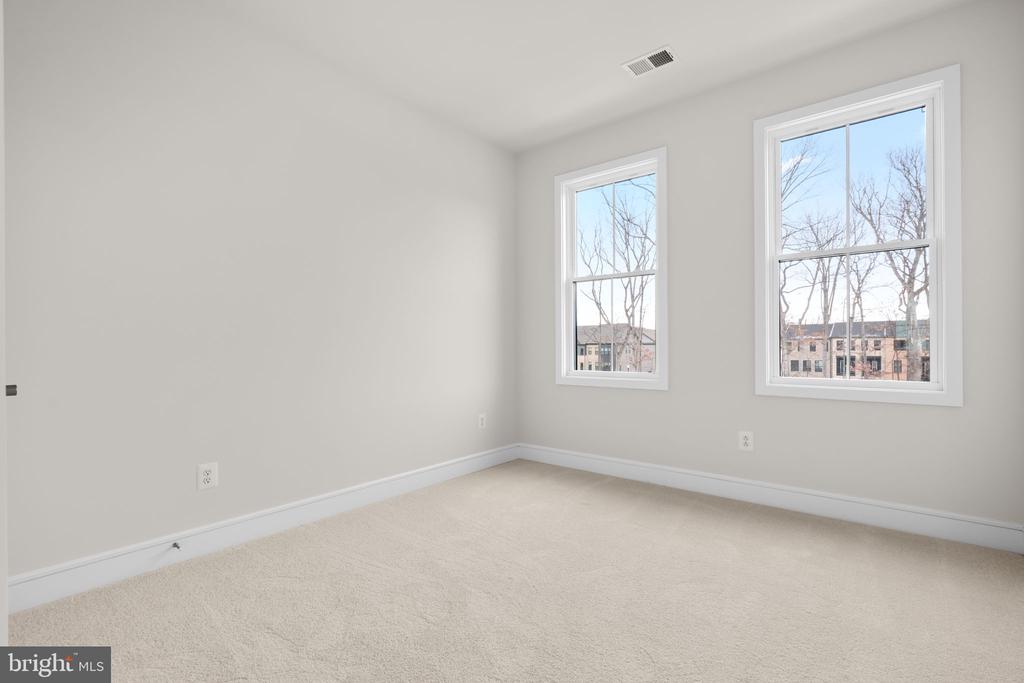 23021 BLUE EAGLE TERRACE