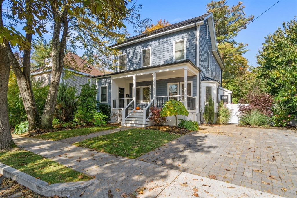 37 Champa St
