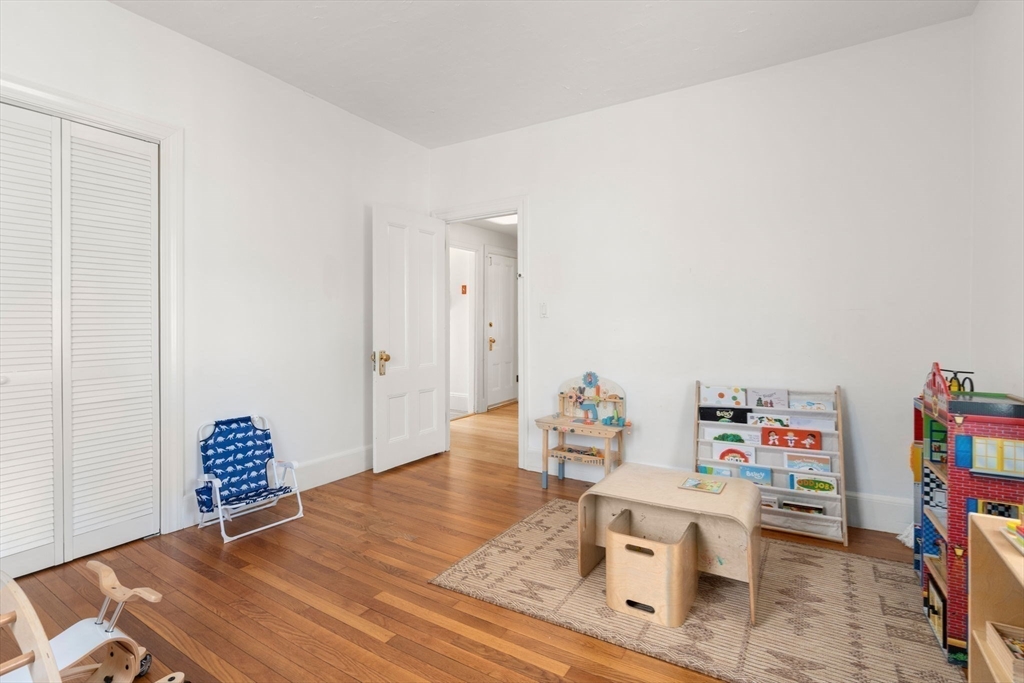 3 Bobolink Rd
